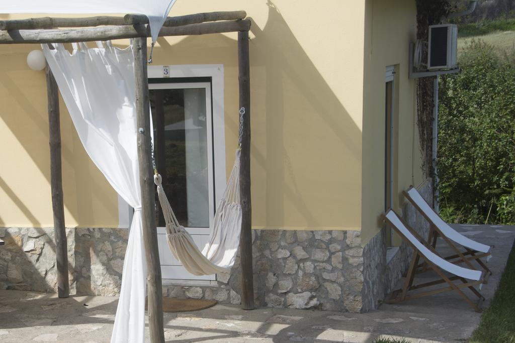 The Fig Boutique Suites Salir de Porto Ngoại thất bức ảnh